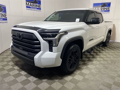 Used 2024 Toyota Tundra SR5 w/ SR5 Premium Package image 11