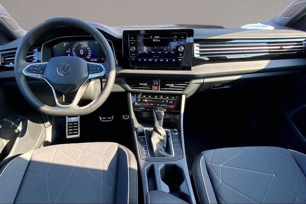 New 2027 Volkswagen Jetta Sport FWD image 5
