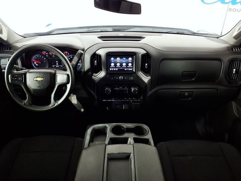 Used 2020 Chevrolet Silverado 1500 Custom w/ Custom Value Package RWD image 15