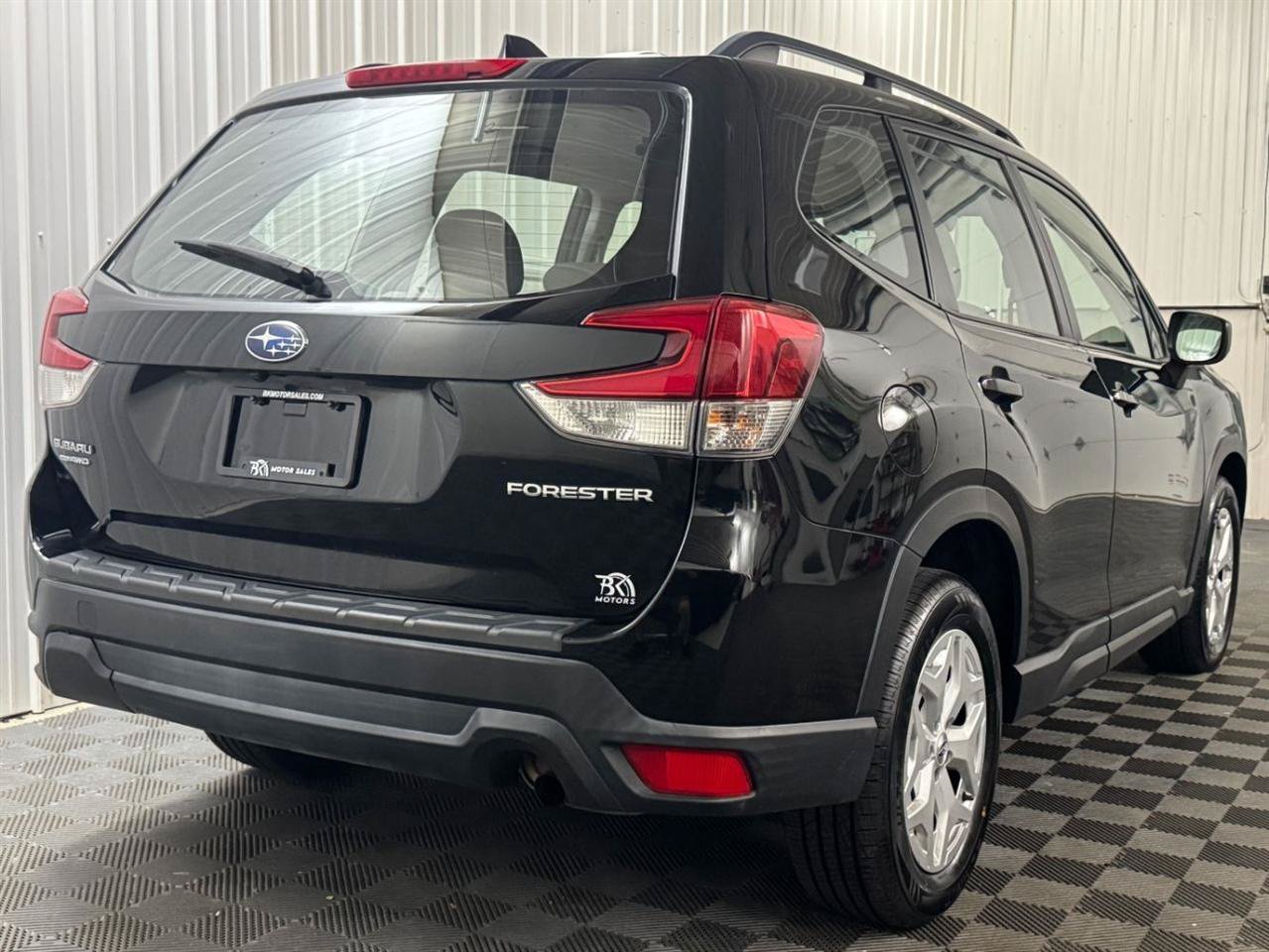 Used 2020 Subaru Forester w/ Alloy Wheel Package AWD/4WD image 4