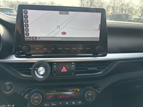 Used 2023 Kia Forte GT-Line image 14