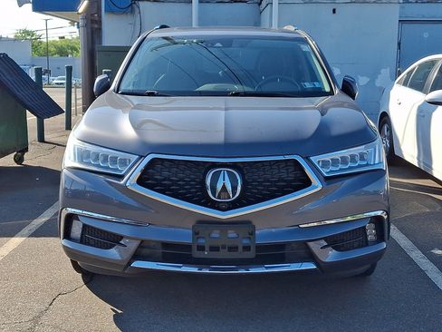 Used 2017 Acura MDX SH-AWD w/ Advance Package image 2