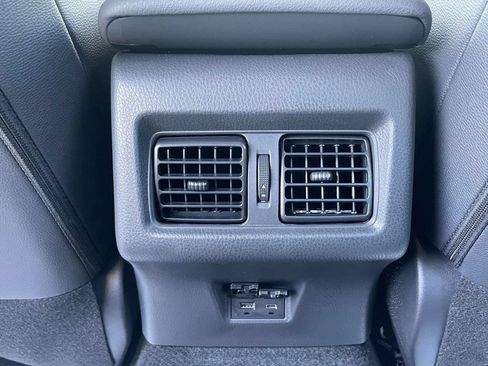 Used 2026 Toyota Camry SE FWD image 11