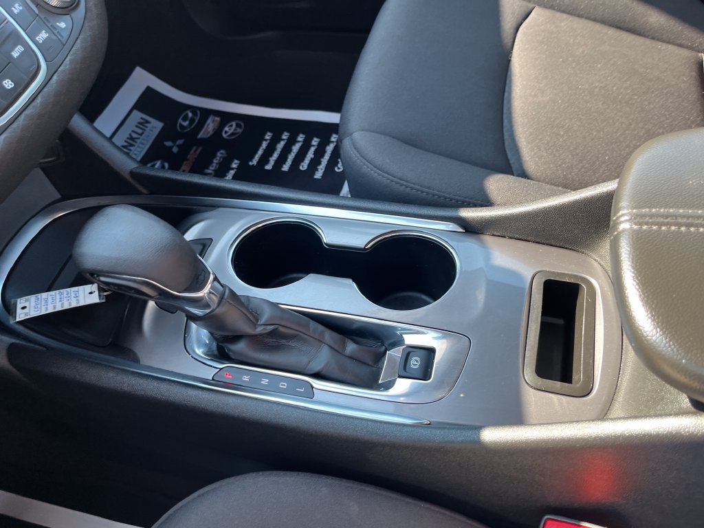 Used 2025 Chevrolet Malibu LT FWD image 20