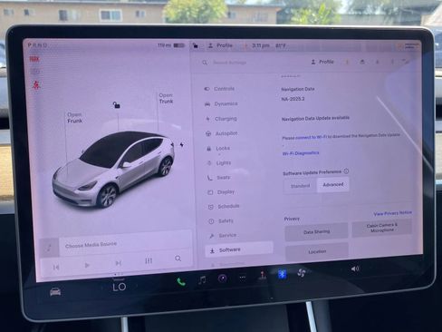Used 2020 Tesla Model Y Long Range AWD/4WD image 14