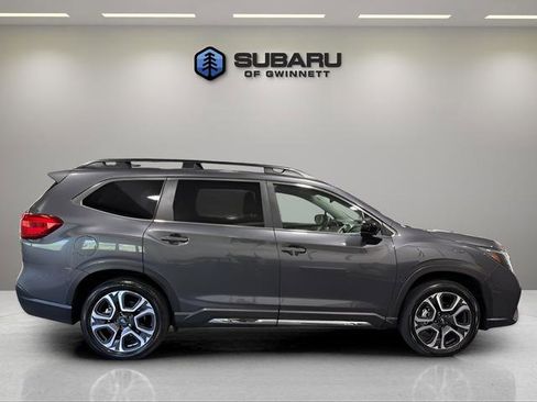 Certified 2025 Subaru Ascent Limited w/ Popular Package #2 AWD/4WD image 6