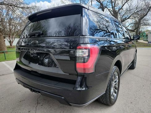 Used 2020 Ford Expedition Limited AWD/4WD image 7