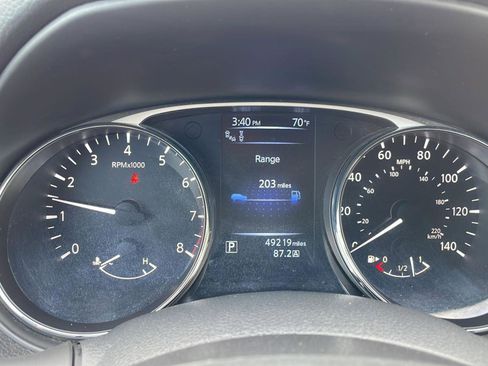 Used 2016 Nissan Rogue SL w/ SL Premium Package image 29