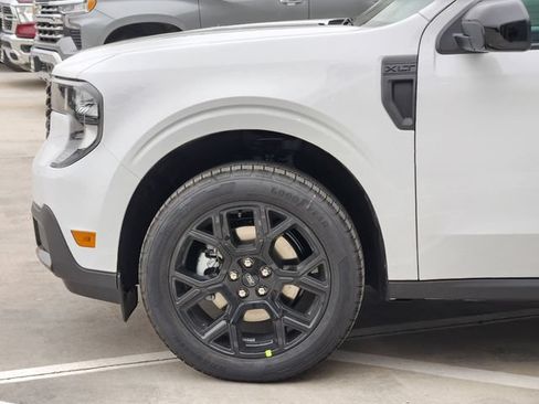 New 2026 Ford Maverick XLT w/ XLT Luxury Package AWD/4WD image 5