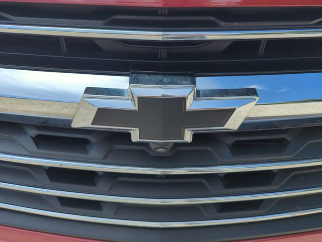 Used 2024 Chevrolet Traverse LT w/ Enhanced Driving Package FWD image 5