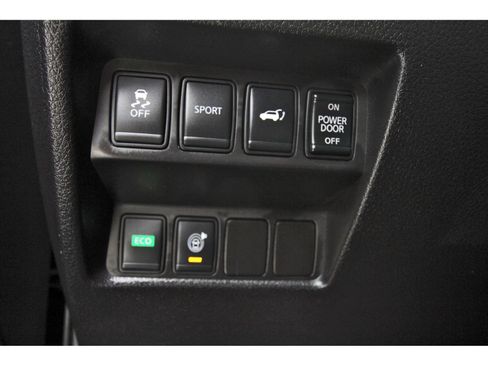 Used 2016 Nissan Rogue SL w/ SL Premium Package image 22