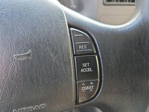 Used 2001 Ford F250 XLT RWD image 17