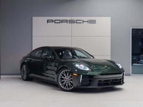 New 2026 Porsche Panamera RWD image 9