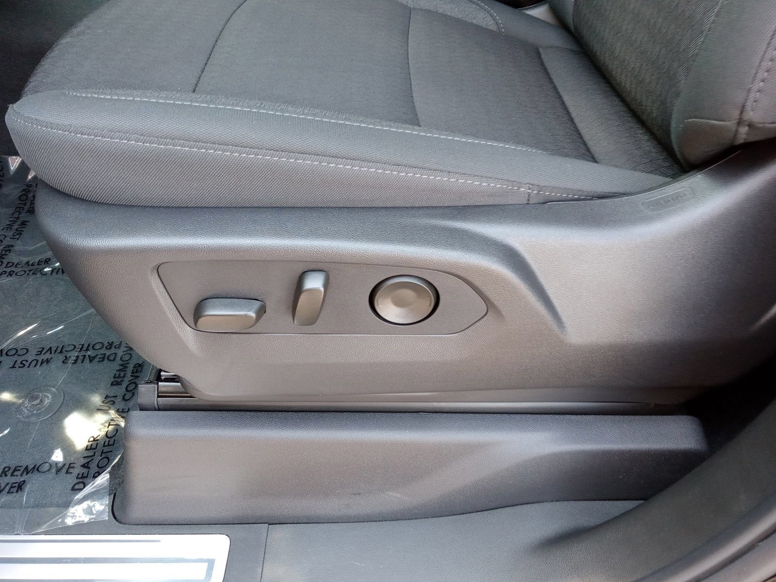 Used 2026 Chevrolet Silverado 1500 LT AWD/4WD image 22