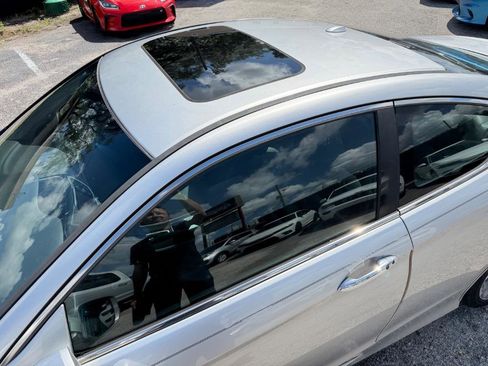 Used 2014 Honda Accord EX-L image 9