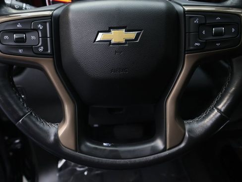 Used 2023 Chevrolet Silverado 2500 High Country w/ Z71 Off-Road Package AWD/4WD image 18