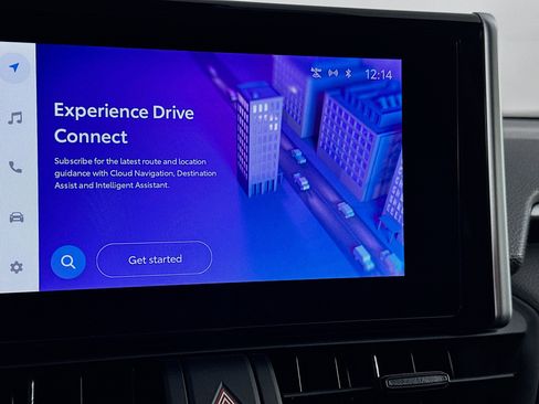 Used 2023 Toyota RAV4 Hybrid Woodland image 22