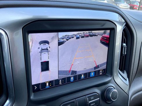 Used 2022 Chevrolet Silverado 2500 LTZ w/ LTZ Convenience Package image 27