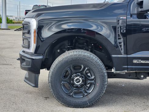 New 2026 Ford F250 XL w/ STX Appearance Package AWD/4WD image 6