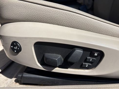 Used 2012 BMW 128i Convertible image 15