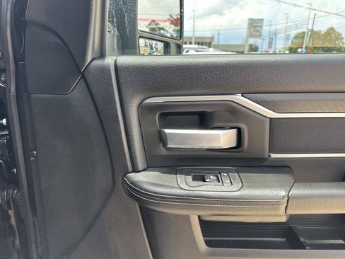 Used 2026 RAM 2500 Big Horn AWD/4WD image 15