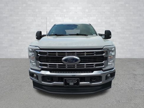 Certified 2024 Ford F250 XLT AWD/4WD image 11