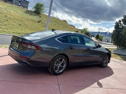 Used 2023 Honda Accord EX image 7
