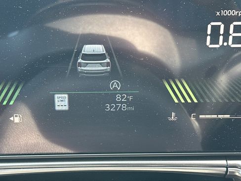 Used 2025 Kia Sorento S w/ Panoramic Sunroof Package image 10