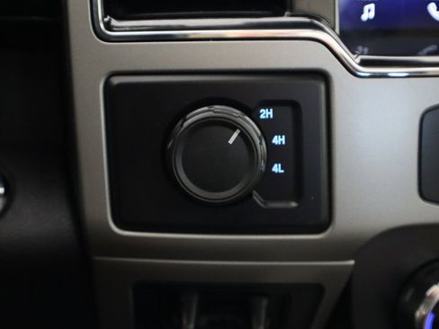 Used 2022 Ford F450 Lariat w/ Lariat Ultimate Package image 23