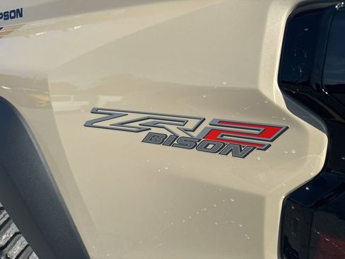 Used 2024 Chevrolet Colorado ZR2 w/ ZR2 Bison Edition AWD/4WD image 35
