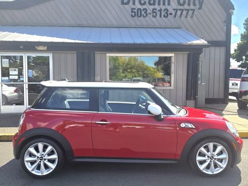 Used 2012 MINI Cooper S FWD image 7