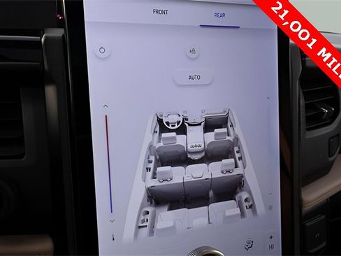 Used 2023 Ford Expedition Platinum image 27