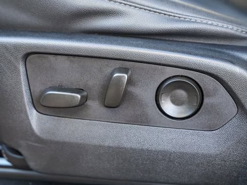 Used 2024 Chevrolet Tahoe LT image 21