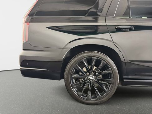 Used 2026 Cadillac Escalade Sport w/ LPO, ONYX Package AWD/4WD image 18