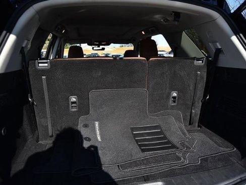 Certified 2024 Nissan Pathfinder Platinum w/ Cargo Package image 31