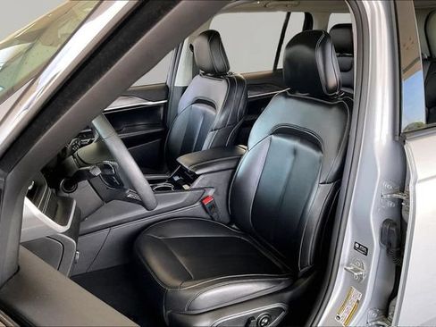Used 2023 Jeep Grand Cherokee Limited AWD/4WD image 15