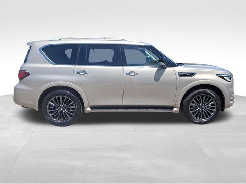 Used 2024 INFINITI QX80 Premium Select w/ Cargo Package AWD/4WD image 7
