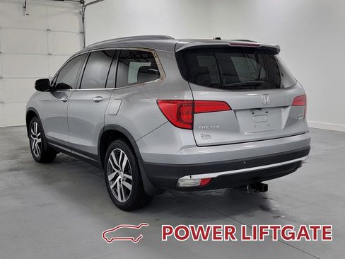 Used 2016 Honda Pilot Touring image 7