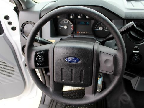 Used 2013 Ford F350 XL image 12