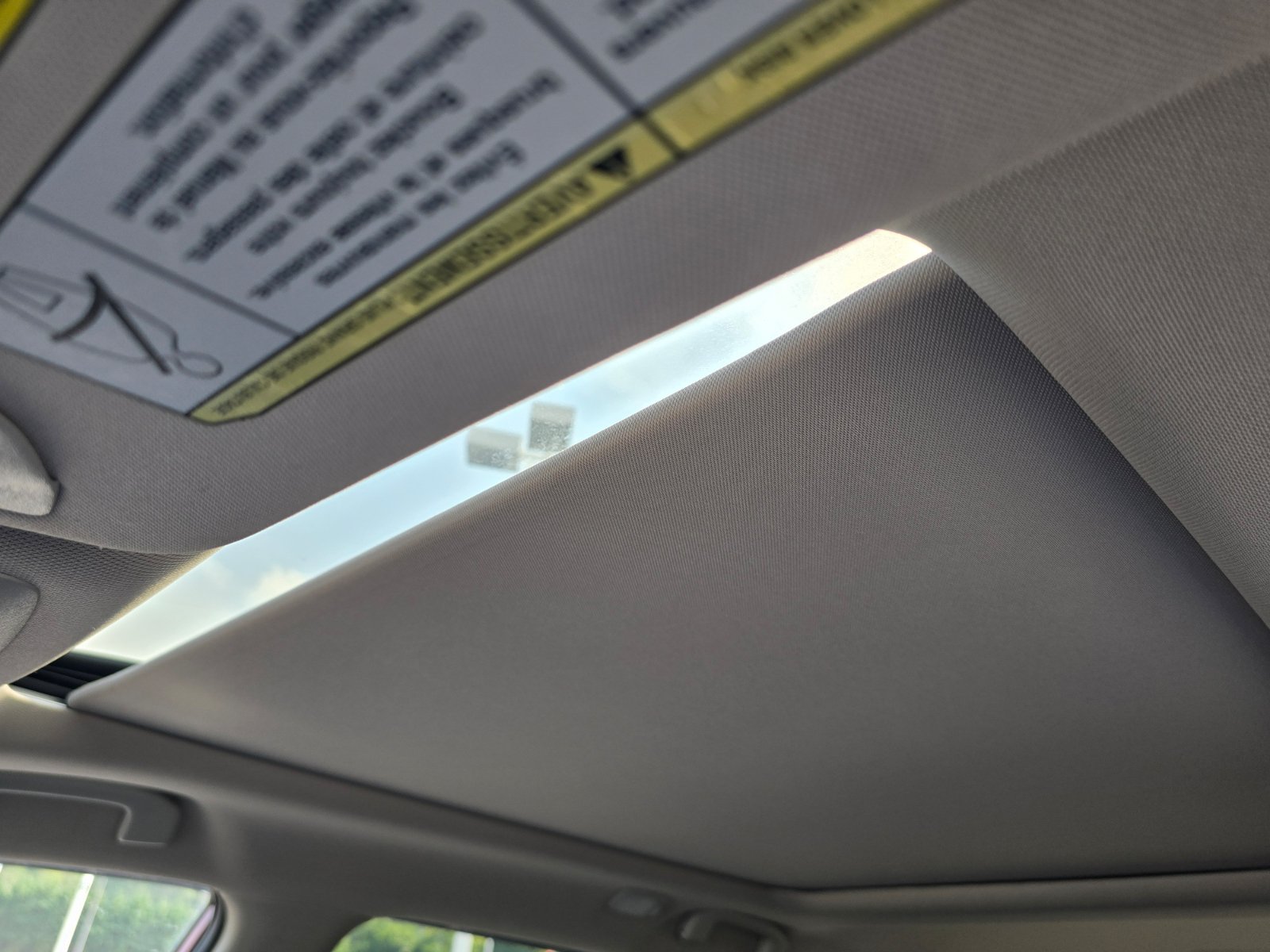 Used 2020 Nissan Rogue SV w/ Sun & Sound Touring Package FWD image 25