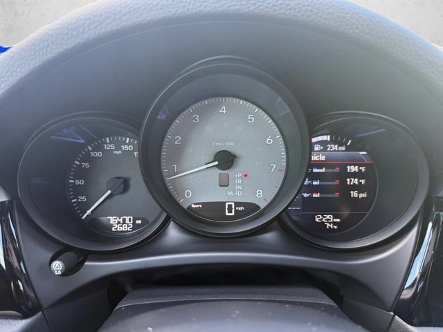 Used 2022 Porsche Macan S AWD/4WD image 11
