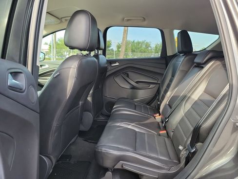 Used 2017 Ford Escape Titanium AWD/4WD image 16