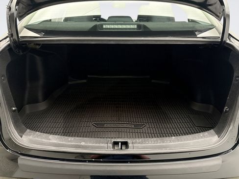 Used 2024 Toyota Corolla LE image 18