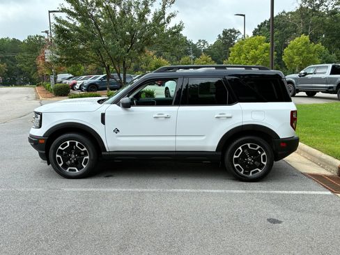 Certified 2022 Ford Bronco Sport Outer Banks w/ Tech Package AWD/4WD image 5
