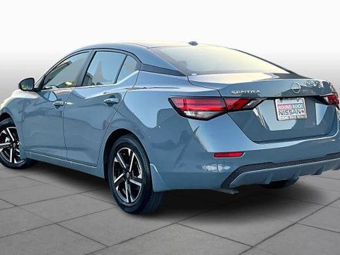 Certified 2025 Nissan Sentra SV image 11