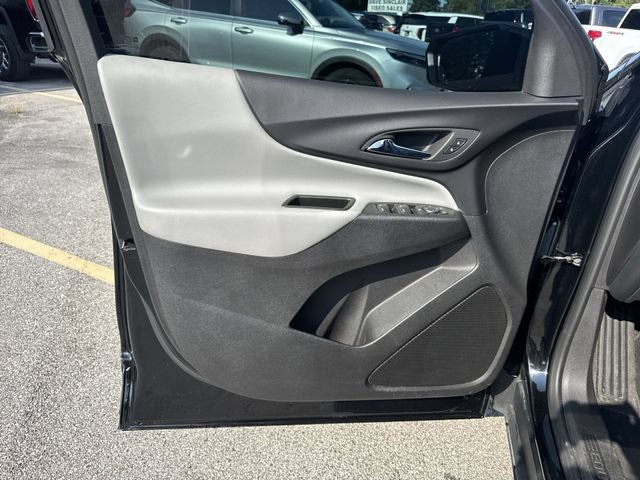 Used 2024 Chevrolet Equinox LS w/ Midnight Edition FWD image 21