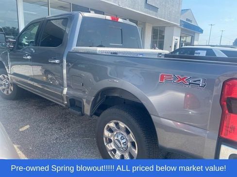 Used 2023 Ford F250 Lariat w/ Tow Technology Package AWD/4WD image 4