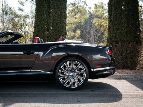 Used 2021 Bentley Continental GT Mulliner image 12