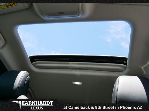 Used 2025 MAZDA CX-30 AWD 2.5 S w/ Premium Package image 35