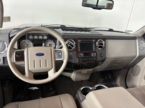Used 2010 Ford F350 4x4 Crew Cab Super Duty image 23